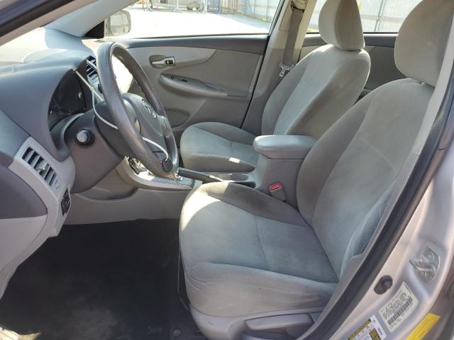 1NXBU4EE1AZ295379 - 2010 TOYOTA COROLLA BASE SILVER photo 7