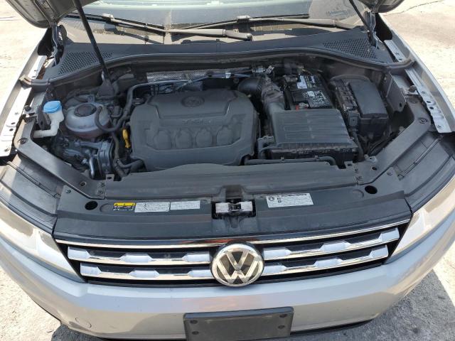 3VV2B7AX0LM025734 - 2020 VOLKSWAGEN TIGUAN SE Silber Foto 12