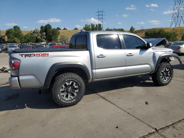 3TMCZ5AN1LM301730 - 2020 TOYOTA TACOMA DOUBLE CAB SILVER photo 3