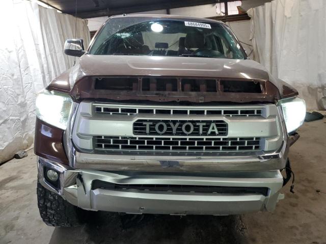 5TFAY5F17EX375408 - 2014 TOYOTA TUNDRA CREWMAX PLATINUM Коричневий фото 5