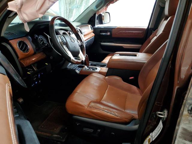 5TFAY5F17EX375408 - 2014 TOYOTA TUNDRA CREWMAX PLATINUM Коричневий фото 7