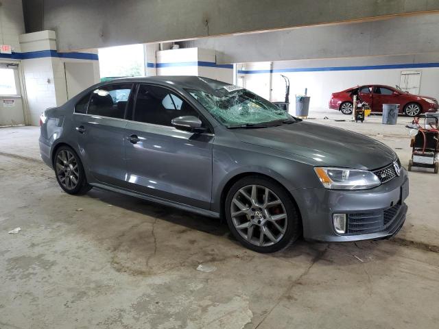 3VW5S7AJ8DM308338 - 2013 VOLKSWAGEN JETTA GLI GRAY photo 4