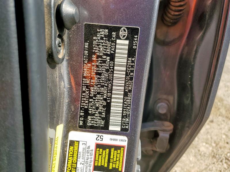 4T1B11HK5JU075400 - 2018 TOYOTA CAMRY L رمادي صورة 12