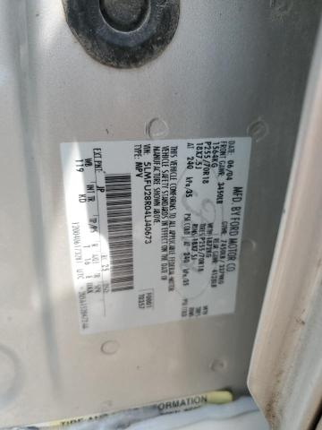 5LMFU28R04LJ40673 - 2004 LINCOLN NAVIGATOR 银色 照片 13