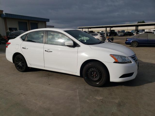 3N1AB7AP3FY218437 - 2015 NISSAN SENTRA S WHITE photo 4