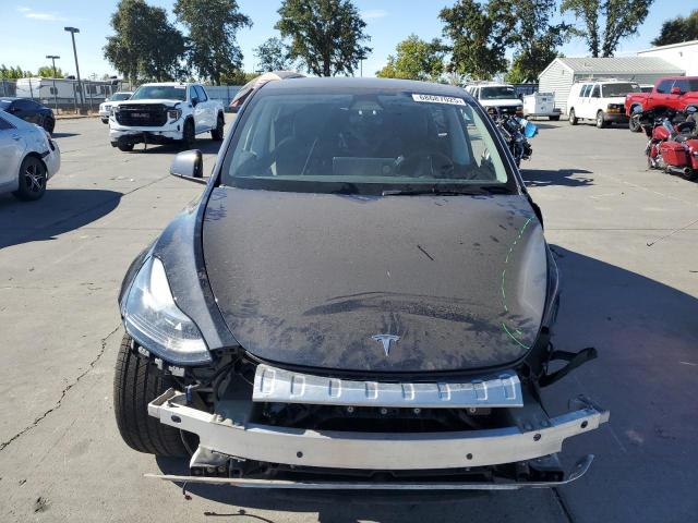 7SAYGDEE7RF985859 - 2024 TESLA MODEL Y Grau Foto 5