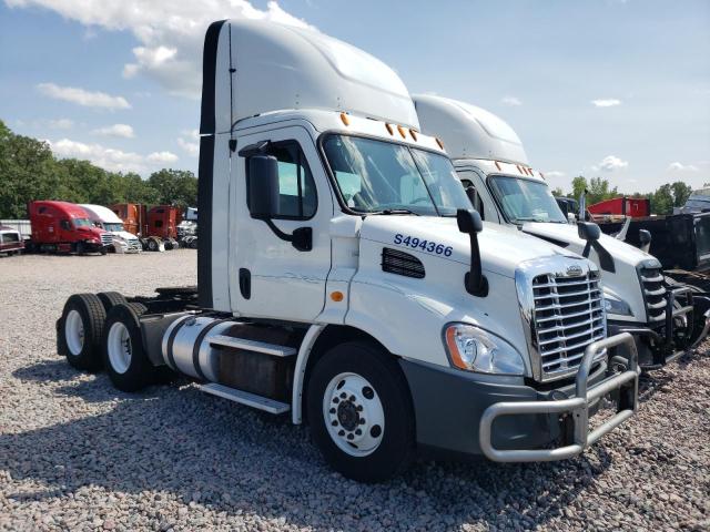 2014 FREIGHTLINER CASCADIA 1, 