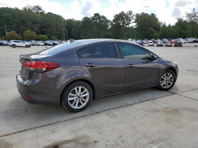 3KPFL4A7XHE126454 - 2017 KIA FORTE LX GRAY photo 3