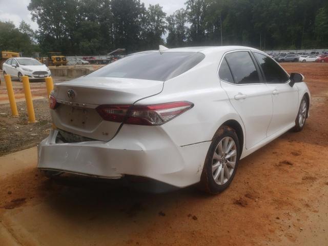 4T1C11AK3LU945467 - 2020 TOYOTA CAMRY LE WHITE photo 3