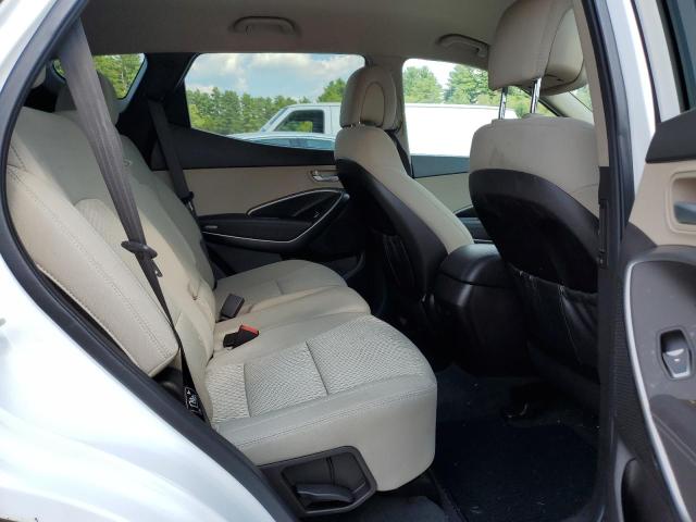 5XYZTDLB8HG388720 - 2017 HYUNDAI SANTA FE S WHITE photo 11