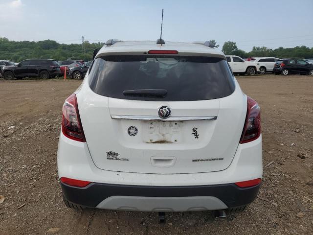 KL4CJ3SBXJB508955 - 2018 BUICK ENCORE WHITE photo 6