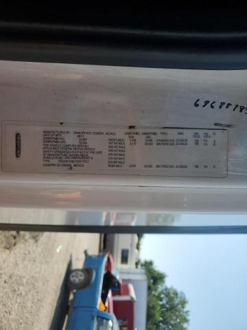 3AKJGBDV0JSGX9110 - 2018 FREIGHTLINER CASCADIA 1 WHITE photo 10