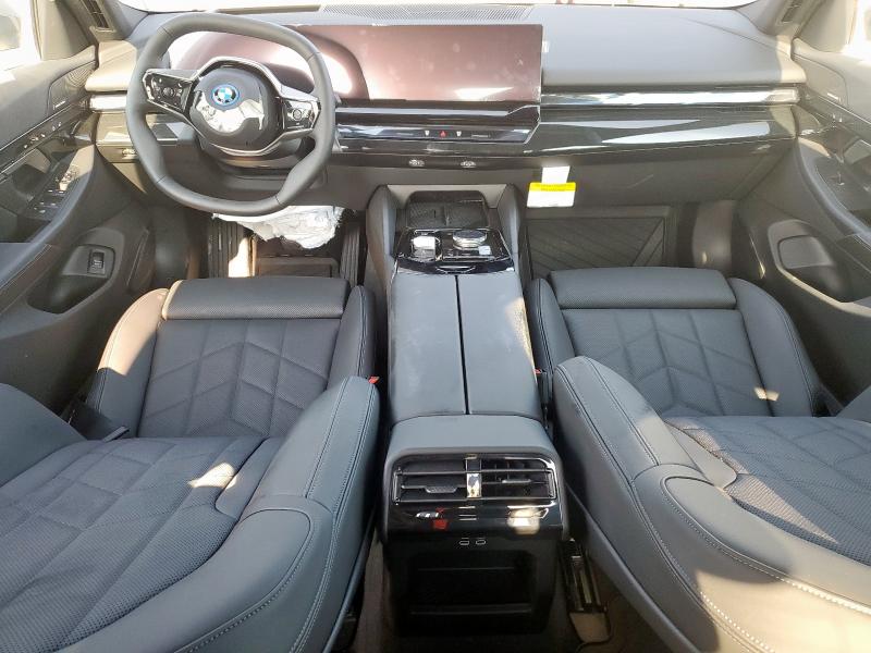 WBY13HG09SCT34897 - 2025 BMW I5 XDRIVE 40 GRAY photo 8