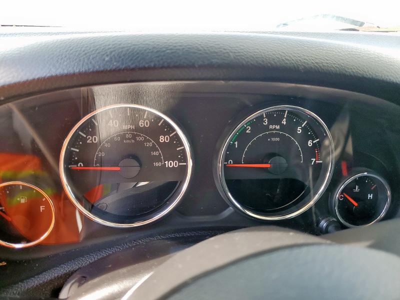 1C4BJWDG5HL742999 - 2017 JEEP WRANGLER U SPORT WHITE photo 9