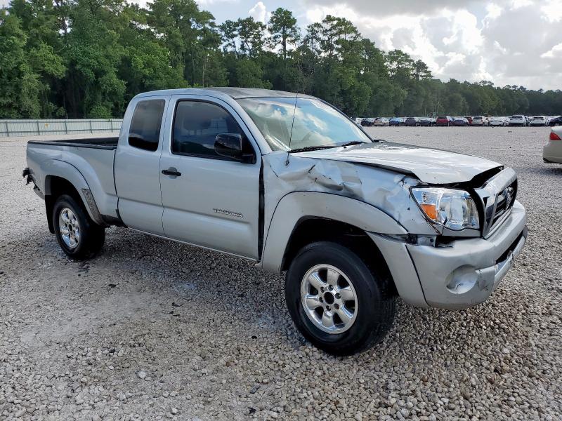 5TETU62N37Z466139 - 2007 TOYOTA TACOMA PRERUNNER ACCESS CAB SILVER photo 4