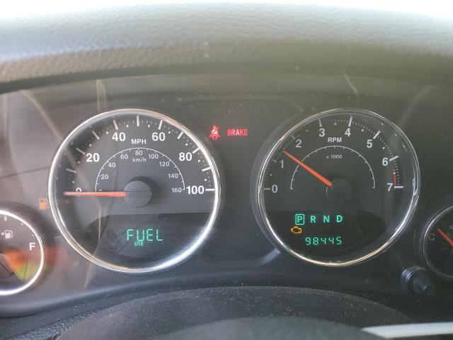 1C4HJWDG3DL543762 - 2013 JEEP WRANGLER UNLIMITED SPORT Grün Foto 9