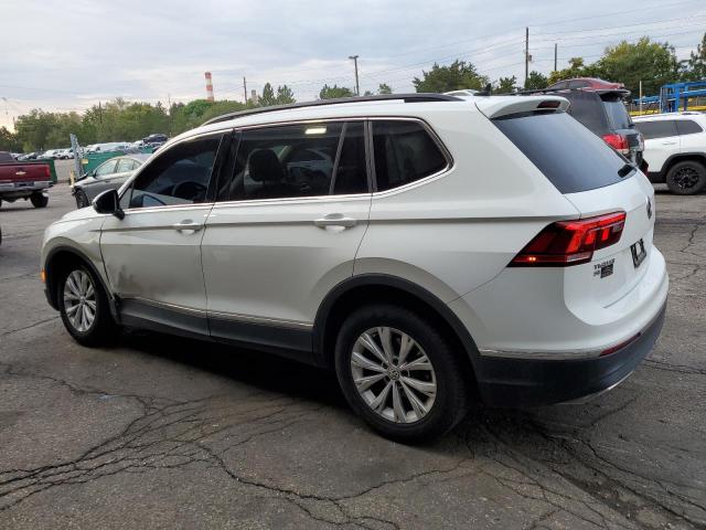 3VV2B7AX5JM119864 - 2018 VOLKSWAGEN TIGUAN SE أبيض صورة 2