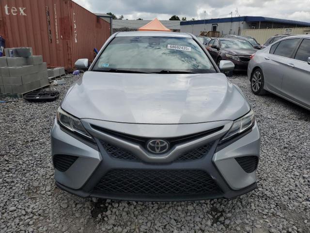 4T1B11HK3KU255508 - 2019 TOYOTA CAMRY L SILVER photo 5