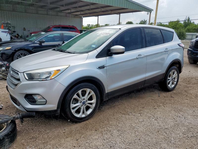 2017 FORD ESCAPE SE, 