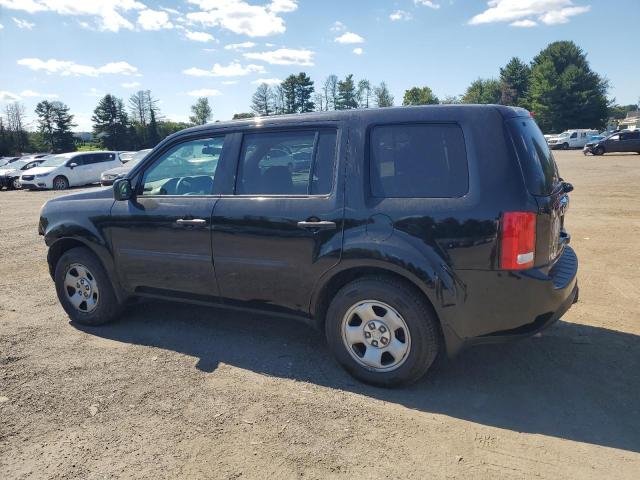 5FNYF3H29CB032556 - 2012 HONDA PILOT LX BLACK photo 2