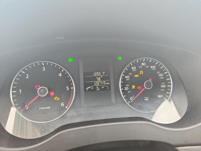 3VWLL7AJ2EM436015 - 2014 VOLKSWAGEN JETTA TDI GRAY photo 9