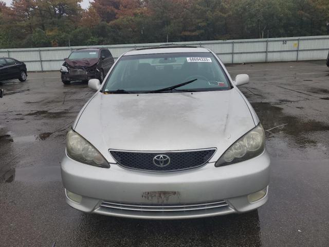 4T1BE32K35U101104 - 2005 TOYOTA CAMRY LE SILVER photo 5