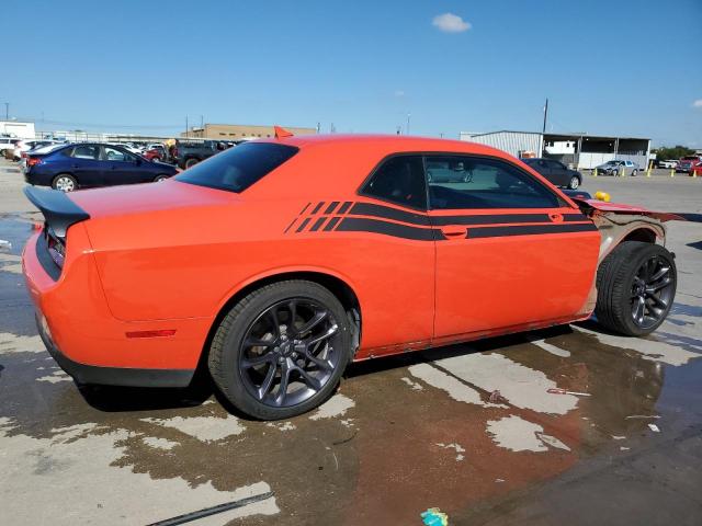 2C3CDZFJ6NH122049 - 2022 DODGE CHALLENGER R/T SCAT PACK ORANGE photo 3