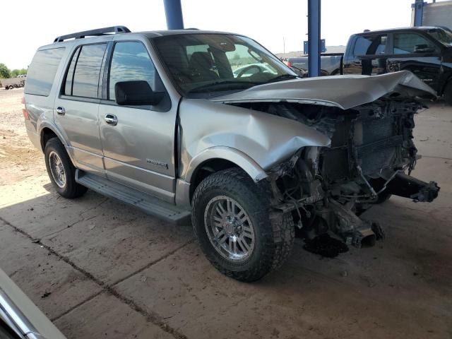 1FMFU15558LA41786 - 2008 FORD EXPEDITION XLT SILVER photo 4