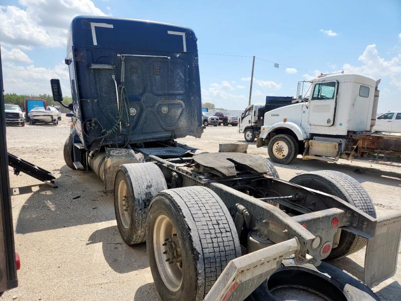 1FUJGLDR8CLAY4836 - 2012 FREIGHTLINER CASCADIA 1 BLUE photo 3