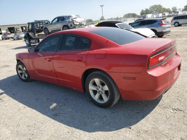 2C3CDXBG6EH172027 - 2014 DODGE CHARGER SE RED photo 2