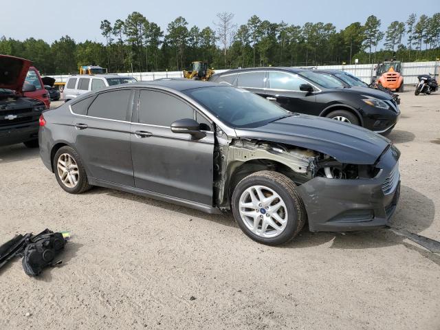 1FA6P0H73G5122877 - 2016 FORD FUSION SE GRAY photo 4