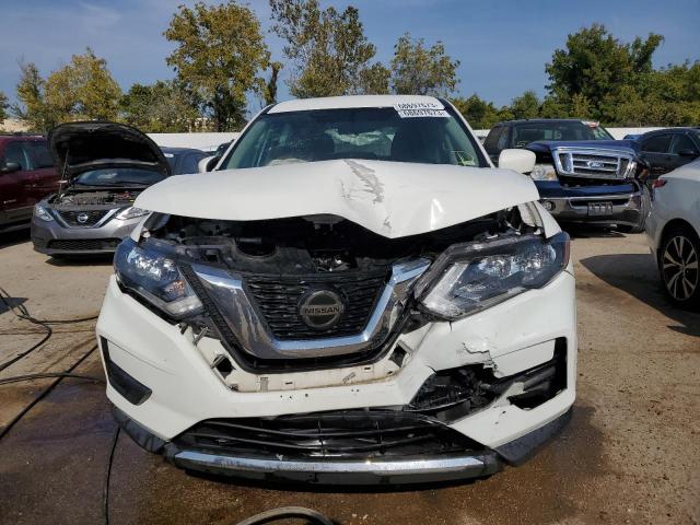 5N1AT2MV8JC792195 - 2018 NISSAN ROGUE S WHITE photo 5