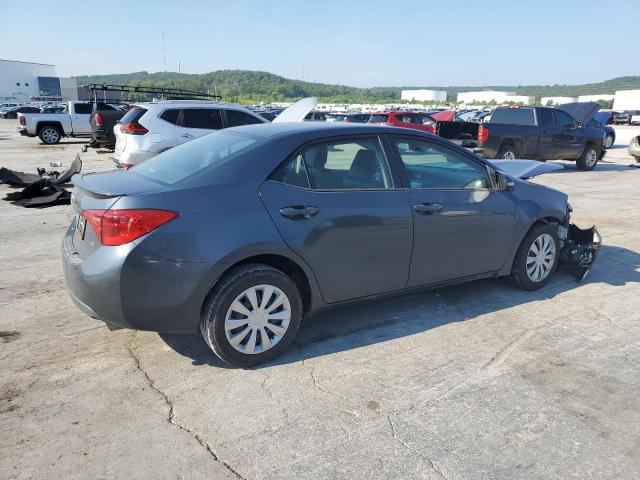 5YFBURHE3JP820842 - 2018 TOYOTA COROLLA L 灰色 照片 3