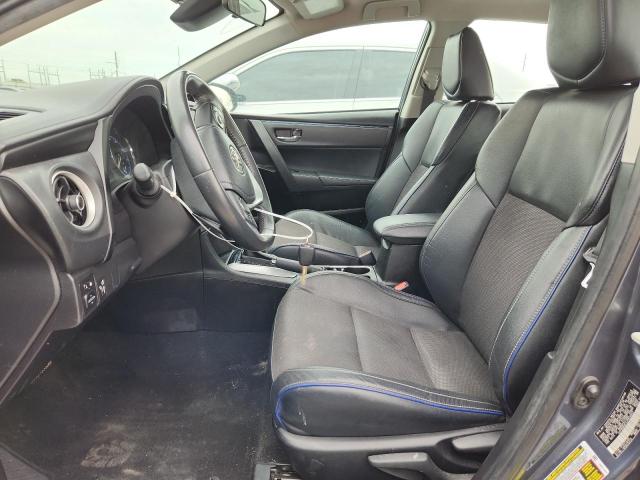 5YFBURHE3JP820842 - 2018 TOYOTA COROLLA L 灰色 照片 7