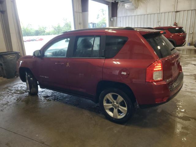 1C4NJDEB4DD274627 - 2013 JEEP COMPASS LATITUDE Темно-червоний фото 2