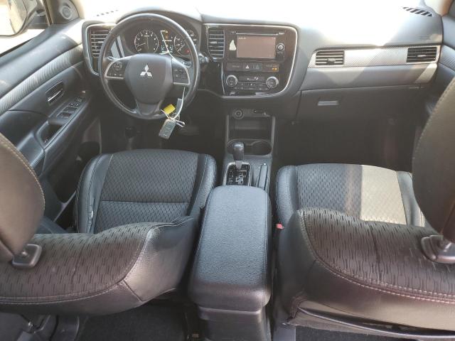 JA4AZ3A30FZ001040 - 2015 MITSUBISHI OUTLANDER SE BLACK photo 8