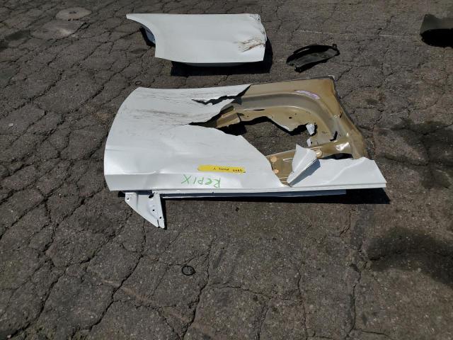 7SAYGDEE3NF408563 - 2022 TESLA MODEL Y WHITE photo 12