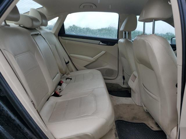 1VWAT7A36FC116000 - 2015 VOLKSWAGEN PASSAT S BLACK photo 10