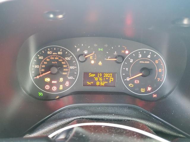 ZFBERFBB6J6J86917 - 2018 RAM PROMASTER SLT Bordeaux photo 9