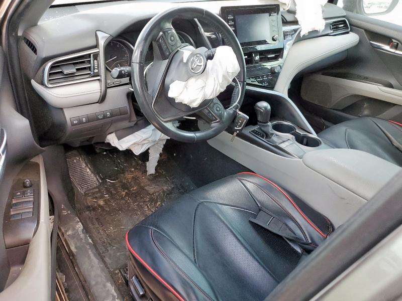 4T1G11AK7NU662235 - 2022 TOYOTA CAMRY SE GRAY photo 8