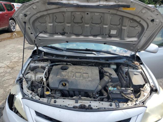 JTDBU4EE4B9153097 - 2011 TOYOTA COROLLA BASE SILVER photo 11