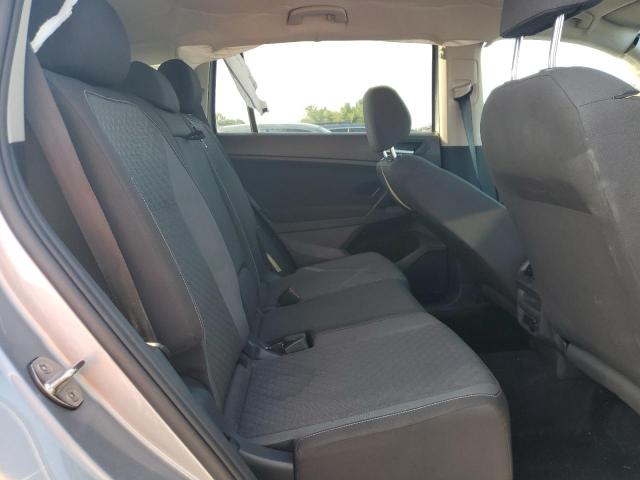 3VV0B7AX8MM118977 - 2021 VOLKSWAGEN TIGUAN S ვერცხლისფერი ფოტო 10