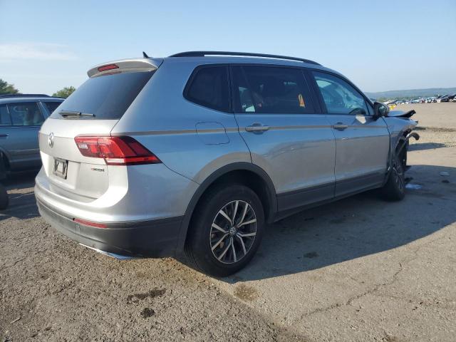 3VV0B7AX8MM118977 - 2021 VOLKSWAGEN TIGUAN S ვერცხლისფერი ფოტო 3
