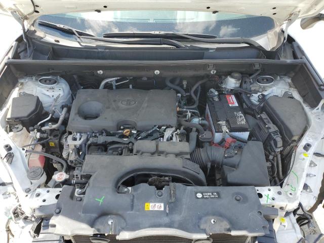 2T3W1RFV8MC107380 - 2021 TOYOTA RAV4 XLE WHITE photo 12