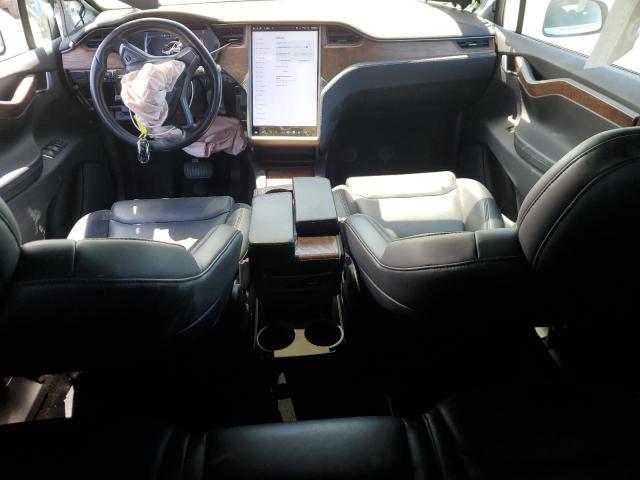 5YJXCDE23LF262706 - 2020 TESLA MODEL X თეთრი ფოტო 8