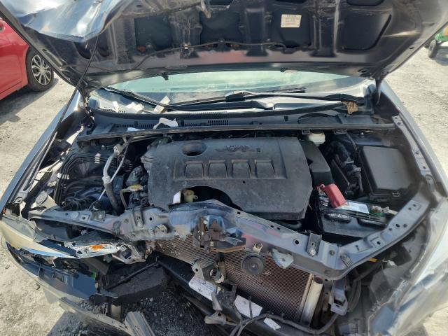 5YFBURHE1HP624957 - 2017 TOYOTA COROLLA L Gris foto 11