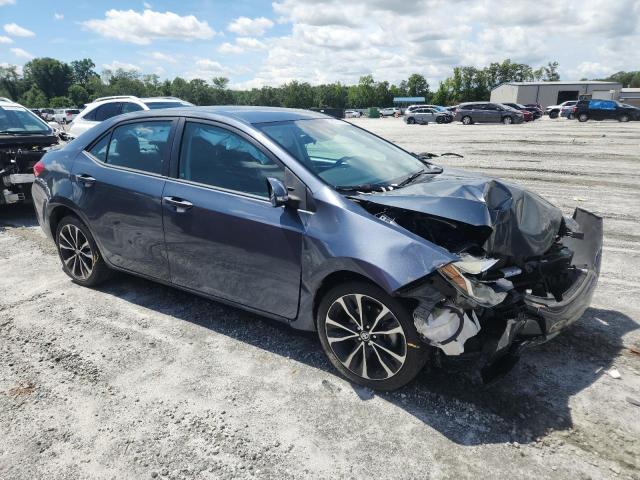 5YFBURHE1HP624957 - 2017 TOYOTA COROLLA L Gris foto 4