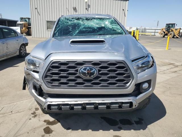 3TMCZ5AN9LM311910 - 2020 TOYOTA TACOMA DOUBLE CAB SILVER photo 5