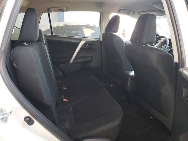 2T3ZFREV4GW308910 - 2016 TOYOTA RAV4 LE 白色 照片 10