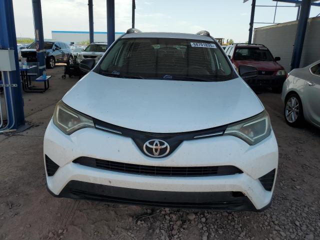 2T3ZFREV4GW308910 - 2016 TOYOTA RAV4 LE 白色 照片 5